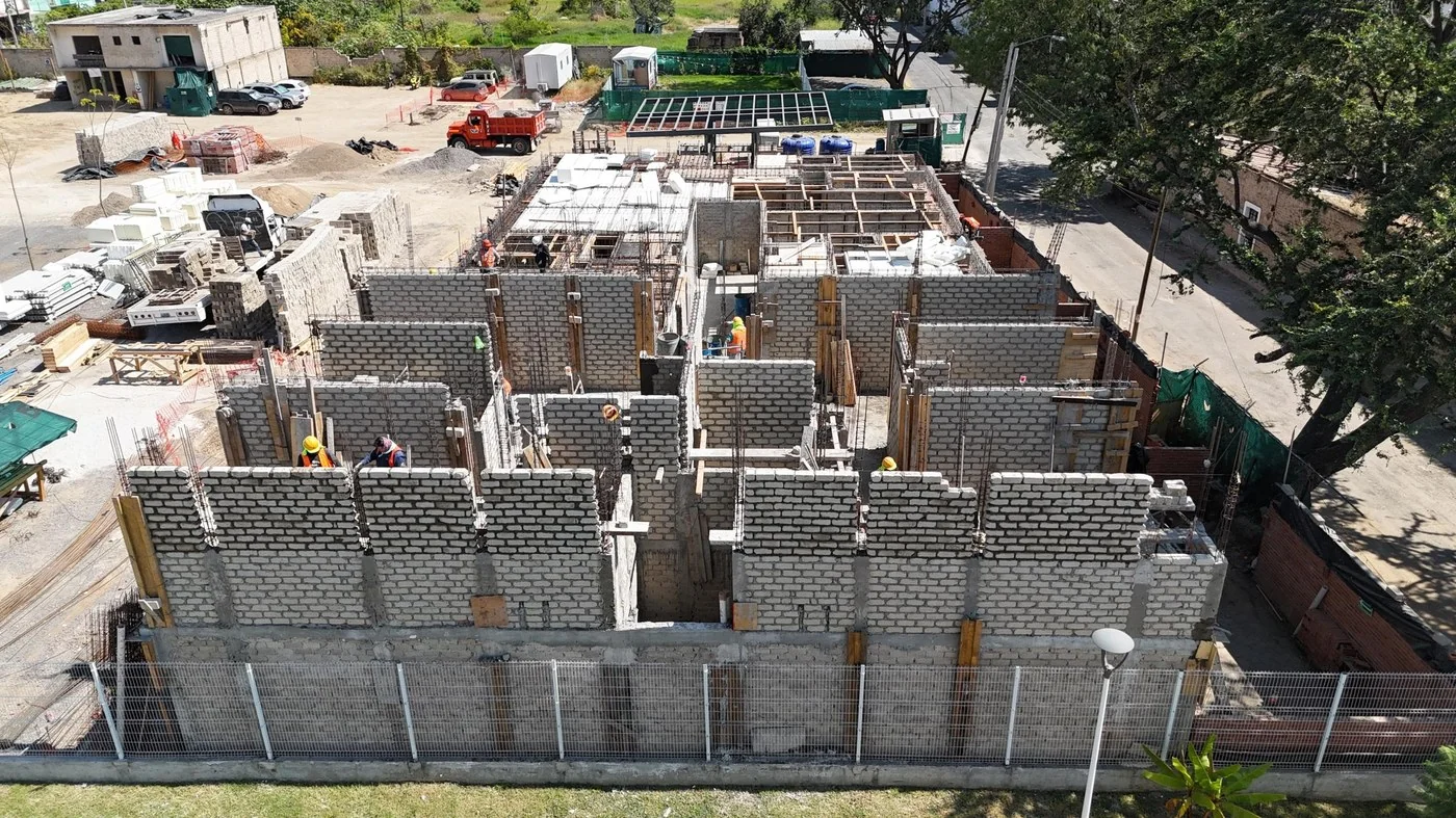 Muros de la Torre 1 vistos desde el aire