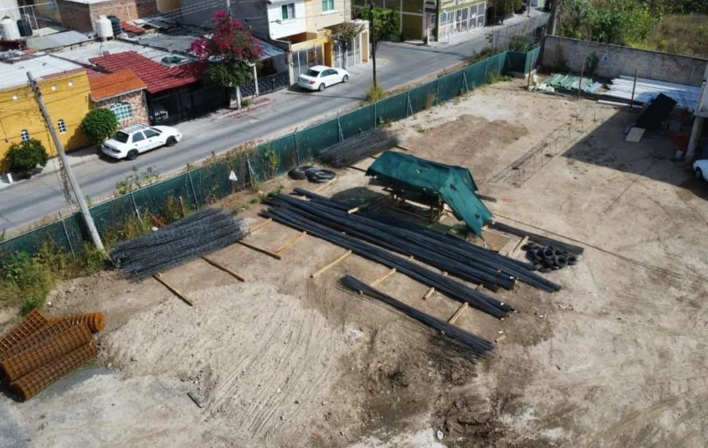 Acopio de material en la obra