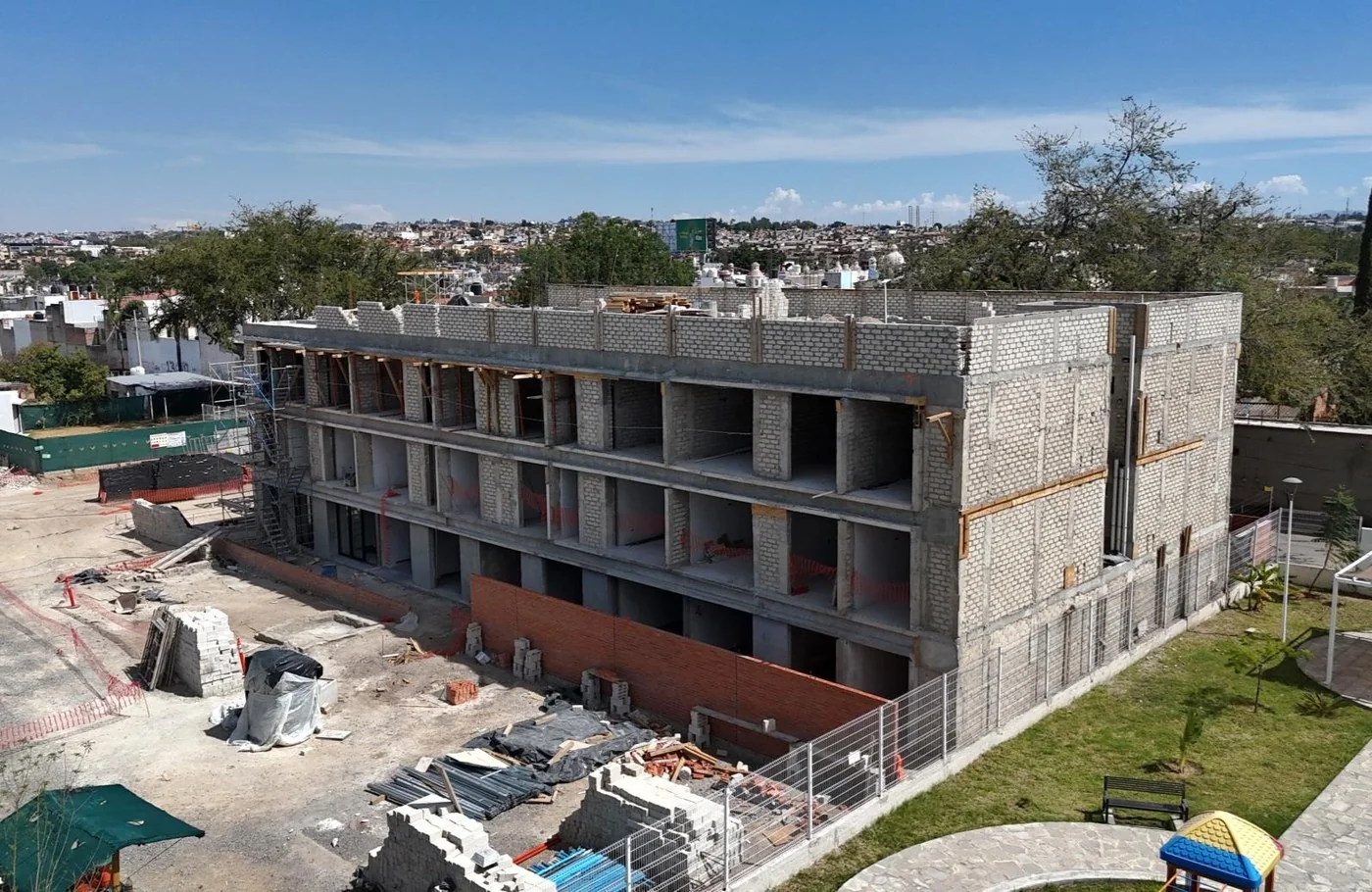Fachada norte de la Torre 1