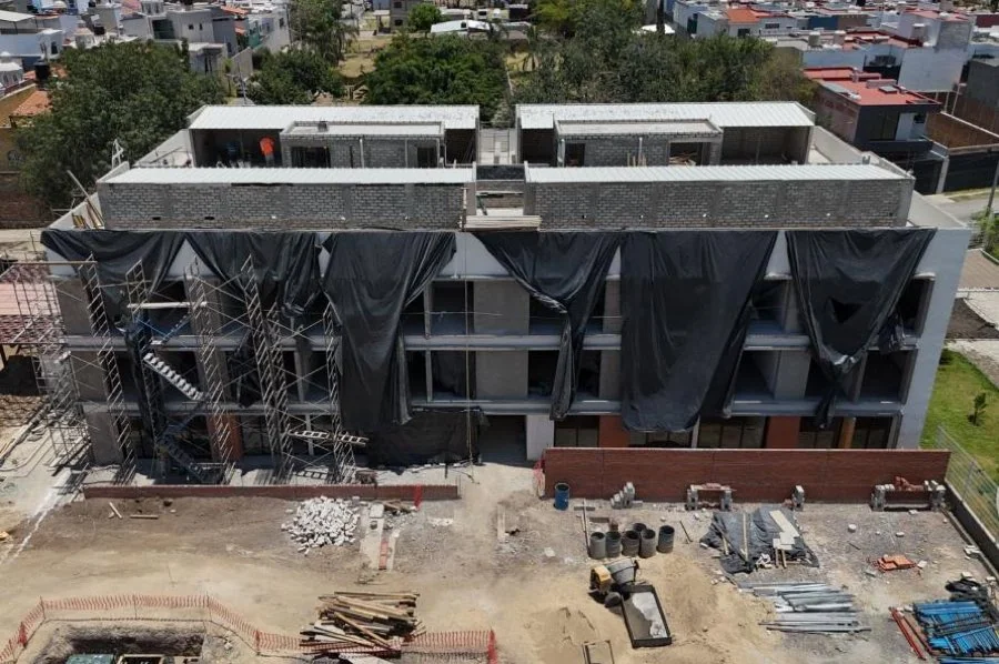 Fachadas de la Torre 1 con protecciones
